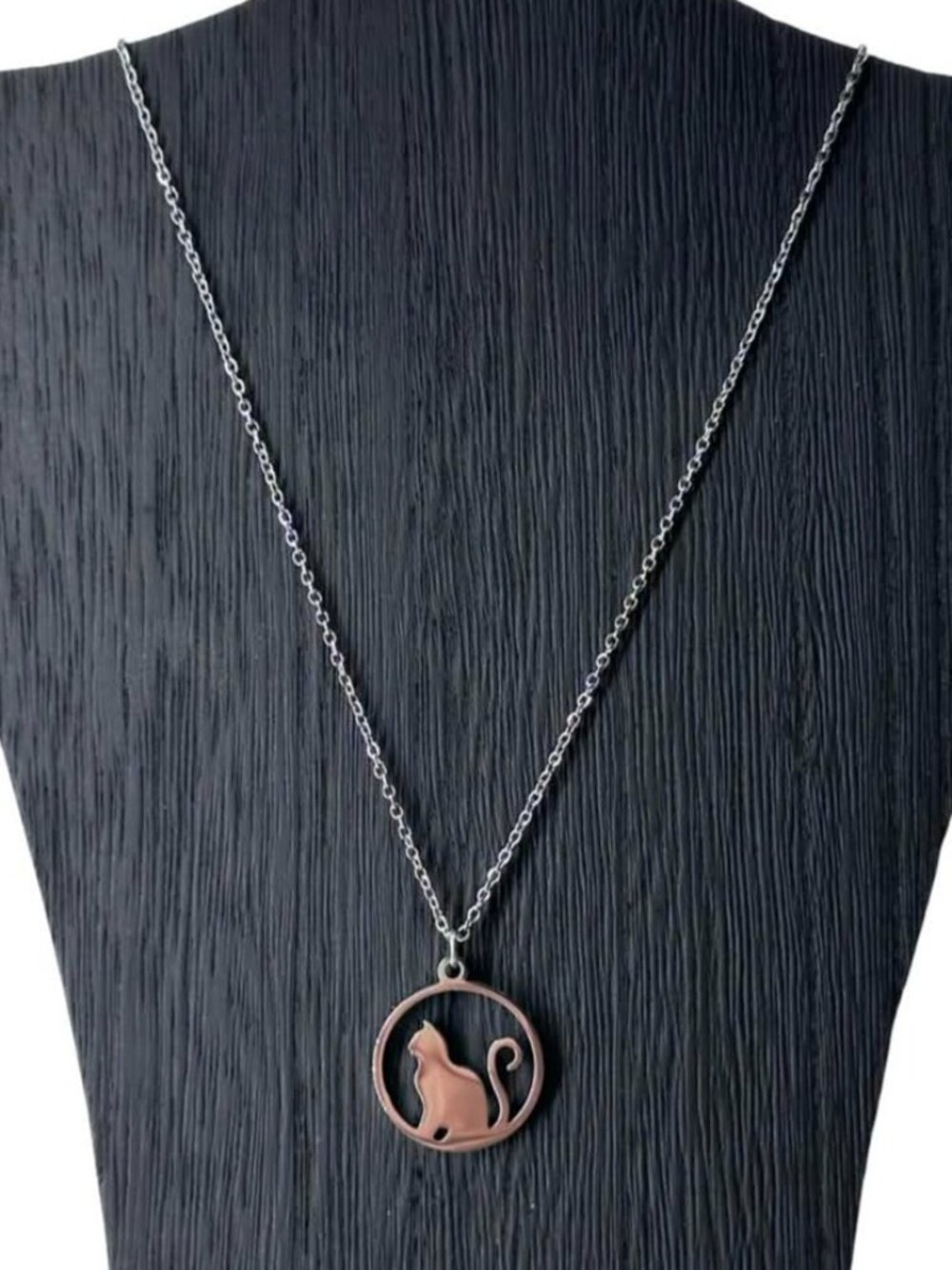Cat Silhouette Pendant Necklace Silver Tone 18 - 20 Inch Adjustable Chain Gift - Picture 4 of 6